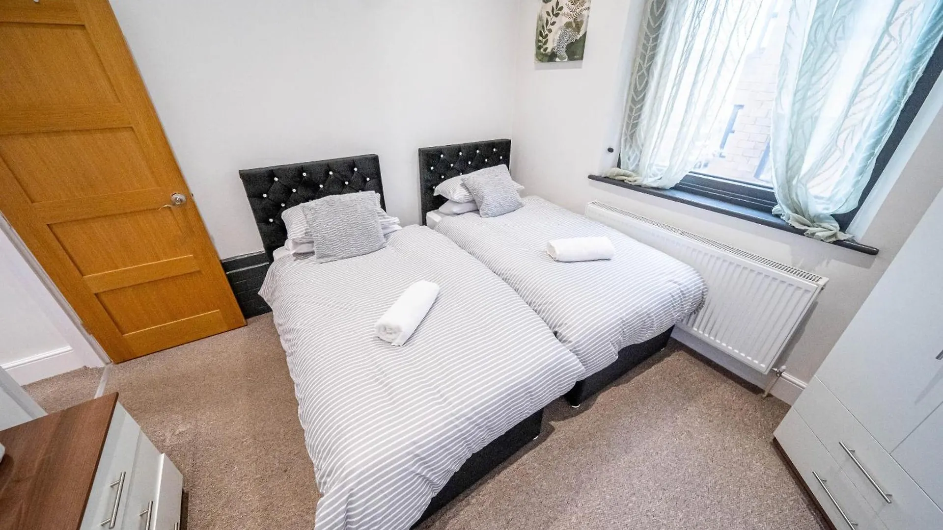 Bv Aparthotel Stays In The Heart Of Barnsley Town Centre Storbritannien