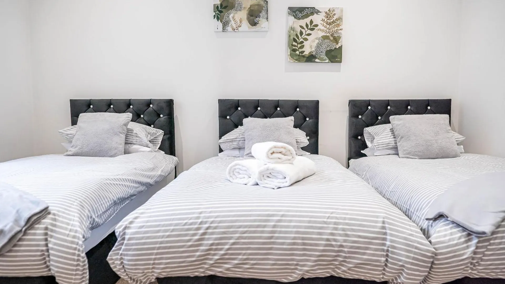 Bv Aparthotel Stays In The Heart Of Barnsley Town Centre Storbritannien